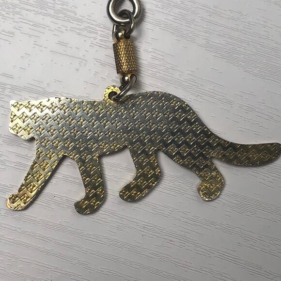 Y2k 2000s Gold Tone Jaguar Twist Lock Carabiner Keychain - Picture 6 of 7